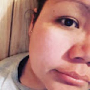 Meet your Posher, Evelyn